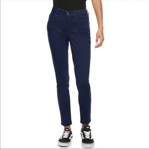 So Low-Rise Jeggings